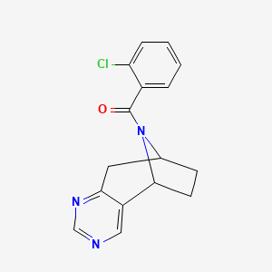 molecular formula C16H14ClN3O B2356605 (2-chlorophenyl)((5R,8S)-6,7,8,9-tetrahydro-5H-5,8-epiminocyclohepta[d]pyrimidin-10-yl)methanone CAS No. 1903255-65-1
