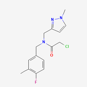 2-Chloro-N-[(4-fluoro-3-methylphenyl)methyl]-N-[(1-methylpyrazol-3-yl)methyl]acetamide