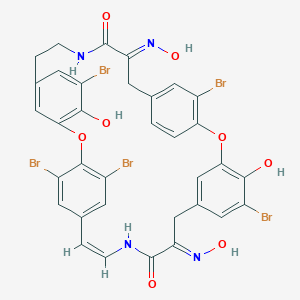 (12E,25E,28Z)-5,16,21,32,33-Pentabromo-4,20-dihydroxy-12,25-bis(hydroxyimino)-2,18-dioxa-10,27-diazapentacyclo[28.2.2.214,17.13,7.119,23]octatriaconta-1(32),3,5,7(38),14,16,19,21,23(35),28,30,33,36-tridecaene-11,26-dione