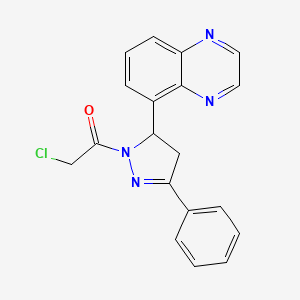 molecular formula C19H15ClN4O B2358077 2-Chloro-1-(5-phenyl-3-quinoxalin-5-yl-3,4-dihydropyrazol-2-yl)ethanone CAS No. 1376284-94-4