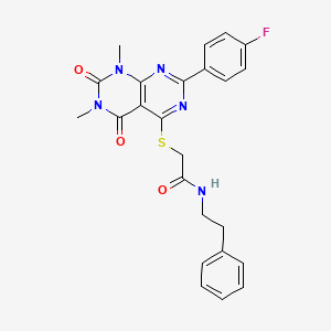 molecular formula C24H22FN5O3S B2358349 2-((2-(4-氟苯基)-6,8-二甲基-5,7-二氧代-5,6,7,8-四氢嘧啶并[4,5-d]嘧啶-4-基)硫代)-N-苯乙基乙酰胺 CAS No. 852170-70-8