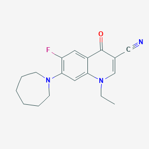 molecular formula C18H20FN3O B2359041 7-(アゼパン-1-イル)-1-エチル-6-フルオロ-4-オキソキノリン-3-カルボニトリル CAS No. 1359864-66-6