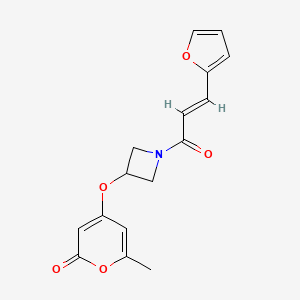 molecular formula C16H15NO5 B2359125 (E)-4-((1-(3-(furan-2-yl)acryloyl)azetidin-3-yl)oxy)-6-methyl-2H-pyran-2-one CAS No. 1798981-54-0