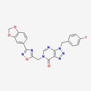 molecular formula C21H14FN7O4 B2359613 6-((3-(苯并[d][1,3]二氧杂环-5-基)-1,2,4-恶二唑-5-基)甲基)-3-(4-氟苄基)-3H-[1,2,3]三唑并[4,5-d]嘧啶-7(6H)-酮 CAS No. 1207051-52-2