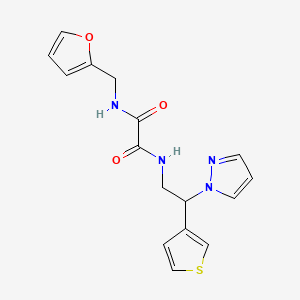 molecular formula C16H16N4O3S B2359735 N1-(2-(1H-pyrazol-1-yl)-2-(thiophen-3-yl)ethyl)-N2-(furan-2-ylmethyl)oxalamide CAS No. 2034341-99-4