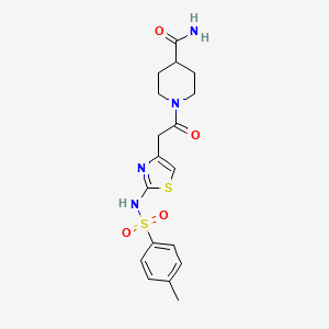 molecular formula C18H22N4O4S2 B2359818 1-(2-(2-(4-甲基苯磺酰胺)噻唑-4-基)乙酰)哌啶-4-甲酰胺 CAS No. 921993-97-7