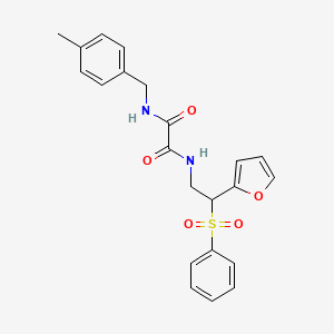molecular formula C22H22N2O5S B2360469 N-[2-(2-呋喃基)-2-(苯磺酰基)乙基]-N'-(4-甲基苄基)乙二酰胺 CAS No. 896313-29-4