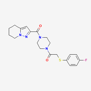 molecular formula C20H23FN4O2S B2360923 2-((4-Fluorophenyl)thio)-1-(4-(4,5,6,7-tetrahydropyrazolo[1,5-a]pyridine-2-carbonyl)piperazin-1-yl)ethanone CAS No. 1903698-72-5