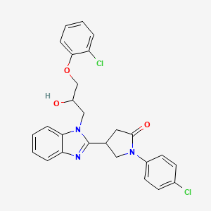 molecular formula C26H23Cl2N3O3 B2362194 1-(4-Chlorophenyl)-4-{1-[3-(2-chlorophenoxy)-2-hydroxypropyl]benzimidazol-2-yl}pyrrolidin-2-one CAS No. 1018163-57-9