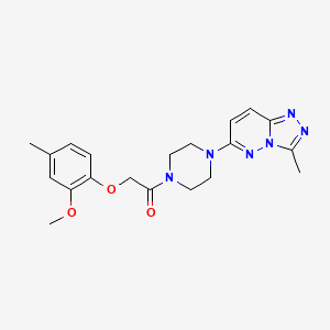 2-(2-Methoxy-4-methylphenoxy)-1-(4-(3-methyl-[1,2,4]triazolo[4,3-b]pyridazin-6-yl)piperazin-1-yl)ethanone