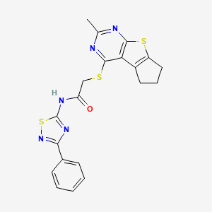 molecular formula C20H17N5OS3 B2362649 2-({10-甲基-7-硫杂-9,11-二氮杂三环[6.4.0.0^{2,6}]十二-1(8),2(6),9,11-四烯-12-基}硫代)-N-(3-苯基-1,2,4-噻二唑-5-基)乙酰胺 CAS No. 727689-36-3