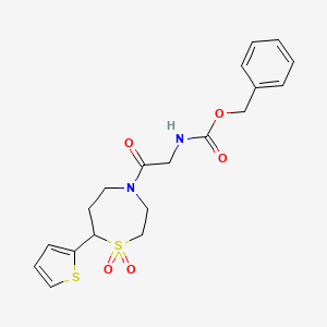 molecular formula C19H22N2O5S2 B2362746 Benzyl (2-(1,1-dioxido-7-(thiophen-2-yl)-1,4-thiazepan-4-yl)-2-oxoethyl)carbamate CAS No. 2034514-46-8