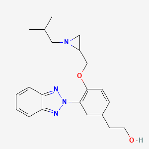 molecular formula C21H26N4O2 B2362961 2-[3-(Benzotriazol-2-yl)-4-[[1-(2-methylpropyl)aziridin-2-yl]methoxy]phenyl]ethanol CAS No. 2418719-82-9