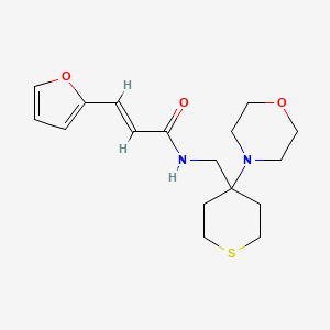 molecular formula C17H24N2O3S B2363976 (E)-3-(呋喃-2-基)-N-[(4-吗啉-4-基硫杂环-4-基)甲基]丙-2-烯酰胺 CAS No. 2380195-78-6