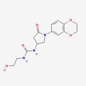 molecular formula C15H19N3O5 B2364355 1-(1-(2,3-Dihydrobenzo[b][1,4]dioxin-6-yl)-5-oxopyrrolidin-3-yl)-3-(2-hydroxyethyl)urea CAS No. 894036-83-0