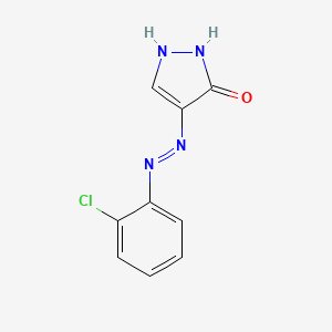 molecular formula C9H7ClN4O B2364451 1H-吡唑-4,5-二酮 4-[N-(2-氯苯基)腙] CAS No. 1220111-65-8