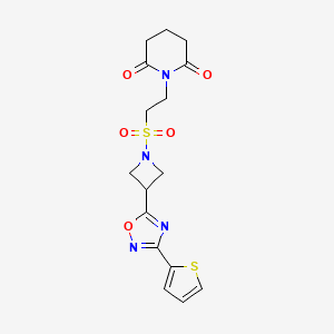 1-(2-((3-(3-(Thiophen-2-yl)-1,2,4-oxadiazol-5-yl)azetidin-1-yl)sulfonyl)ethyl)piperidine-2,6-dione