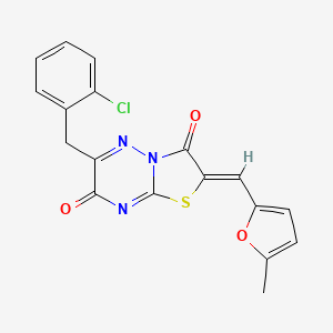 molecular formula C18H12ClN3O3S B2364747 (Z)-6-(2-chlorobenzyl)-2-((5-methylfuran-2-yl)methylene)-2H-thiazolo[3,2-b][1,2,4]triazine-3,7-dione CAS No. 586987-34-0