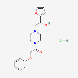 molecular formula C19H25ClN2O4 B2364759 1-(4-(2-(呋喃-2-基)-2-羟乙基)哌嗪-1-基)-2-(邻甲苯氧基)乙酮盐酸盐 CAS No. 1421529-35-2