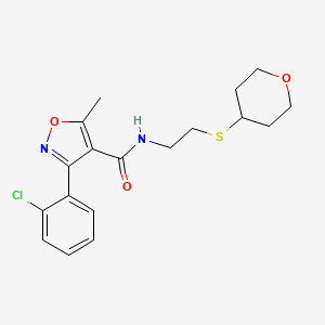 molecular formula C18H21ClN2O3S B2364884 3-(2-chlorophenyl)-5-methyl-N-(2-((tetrahydro-2H-pyran-4-yl)thio)ethyl)isoxazole-4-carboxamide CAS No. 2034484-65-4