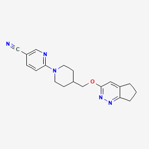 6-[4-(6,7-Dihydro-5H-cyclopenta[c]pyridazin-3-yloxymethyl)piperidin-1-yl]pyridine-3-carbonitrile