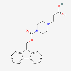 molecular formula C22H24N2O4 B2366300 Ácido 3-(4-{[(9H-fluoren-9-il)metoxi]carbonil}piperazin-1-il)propanoico CAS No. 1339485-97-0