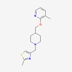 3-Methyl-2-({1-[(2-methyl-1,3-thiazol-4-yl)methyl]piperidin-4-yl}methoxy)pyridine