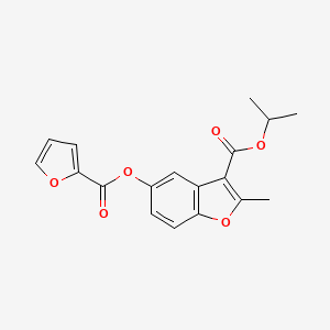 molecular formula C18H16O6 B2367493 Propan-2-yl 5-(furan-2-carbonyloxy)-2-methyl-1-benzofuran-3-carboxylate CAS No. 300557-43-1