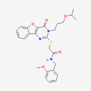 molecular formula C26H29N3O5S B2368016 N-(2-甲氧基苄基)-2-({4-氧代-3-[3-(丙烷-2-氧基)丙基]-3,4-二氢[1]苯并呋喃[3,2-d]嘧啶-2-基}硫烷基)乙酰胺 CAS No. 899962-09-5