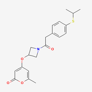 molecular formula C20H23NO4S B2368024 4-((1-(2-(4-(isopropylthio)phenyl)acetyl)azetidin-3-yl)oxy)-6-methyl-2H-pyran-2-one CAS No. 1795089-55-2