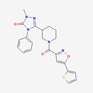 molecular formula C22H21N5O3S B2368435 1-methyl-4-phenyl-3-(1-(5-(thiophen-2-yl)isoxazole-3-carbonyl)piperidin-3-yl)-1H-1,2,4-triazol-5(4H)-one CAS No. 1396881-72-3