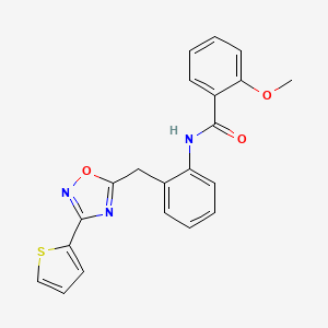 molecular formula C21H17N3O3S B2368505 2-methoxy-N-(2-((3-(thiophen-2-yl)-1,2,4-oxadiazol-5-yl)methyl)phenyl)benzamide CAS No. 1797076-88-0