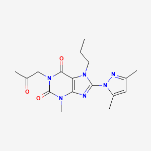 molecular formula C17H22N6O3 B2368557 8-(3,5-dimethyl-1H-pyrazol-1-yl)-3-methyl-1-(2-oxopropyl)-7-propyl-2,3,6,7-tetrahydro-1H-purine-2,6-dione CAS No. 1013971-50-0