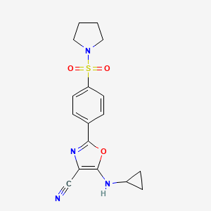 molecular formula C17H18N4O3S B2368684 5-(环丙胺基)-2-(4-(吡咯烷-1-磺酰基)苯基)恶唑-4-腈 CAS No. 941245-26-7