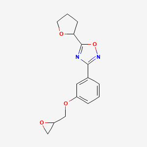 molecular formula C15H16N2O4 B2368692 3-[3-(Oxiran-2-ylmethoxy)phenyl]-5-(oxolan-2-yl)-1,2,4-oxadiazole CAS No. 2411263-90-4