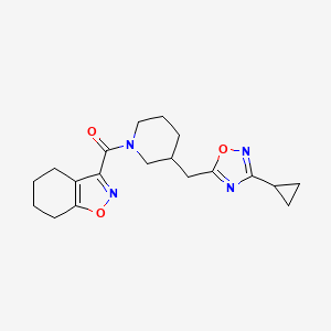 molecular formula C19H24N4O3 B2368993 (3-((3-Cyclopropyl-1,2,4-oxadiazol-5-yl)methyl)piperidin-1-yl)(4,5,6,7-tetrahydrobenzo[d]isoxazol-3-yl)methanone CAS No. 1705375-42-3