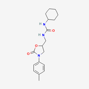 molecular formula C18H25N3O3 B2369097 1-环己基-3-((2-氧代-3-(对甲苯基)恶唑烷-5-基)甲基)脲 CAS No. 954607-66-0