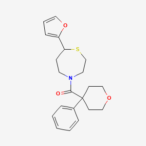 molecular formula C21H25NO3S B2369523 (7-(呋喃-2-基)-1,4-噻氮杂环-4-基)(4-苯基四氢-2H-吡喃-4-基)甲苯酮 CAS No. 1704516-94-8