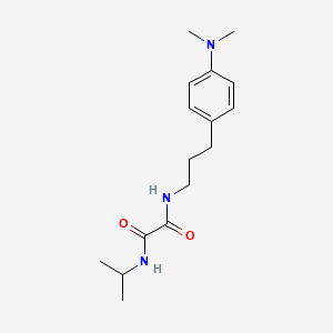 molecular formula C16H25N3O2 B2369742 N1-(3-(4-(dimethylamino)phenyl)propyl)-N2-isopropyloxalamide CAS No. 953987-88-7
