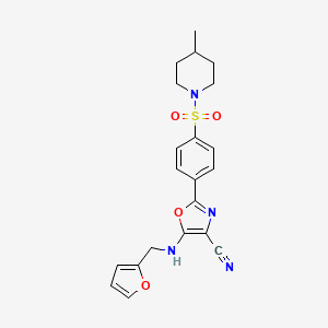 5-((Furan-2-ylmethyl)amino)-2-(4-((4-methylpiperidin-1-yl)sulfonyl)phenyl)oxazole-4-carbonitrile