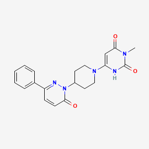 molecular formula C20H21N5O3 B2370529 3-Methyl-6-[4-(6-oxo-3-phenylpyridazin-1-yl)piperidin-1-yl]-1H-pyrimidine-2,4-dione CAS No. 2379997-94-9
