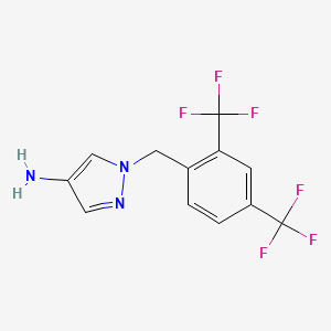 molecular formula C12H9F6N3 B2371100 1-(2,4-bis(trifluoromethyl)benzyl)-1H-pyrazol-4-amine CAS No. 2247849-76-7