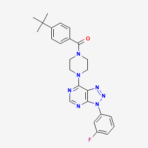 molecular formula C25H26FN7O B2371934 (4-(叔丁基)苯基)(4-(3-(3-氟苯基)-3H-[1,2,3]三唑并[4,5-d]嘧啶-7-基)哌嗪-1-基)甲苯酮 CAS No. 920387-24-2