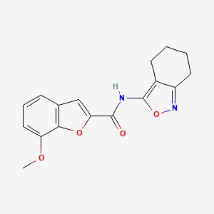molecular formula C17H16N2O4 B2372579 7-甲氧基-N-(4,5,6,7-四氢苯并[c]异恶唑-3-基)苯并呋喃-2-甲酰胺 CAS No. 946370-74-7