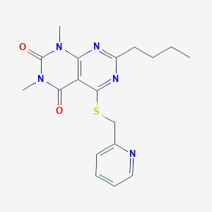 molecular formula C18H21N5O2S B2372847 7-丁基-1,3-二甲基-5-(吡啶-2-基甲硫基)嘧啶并[4,5-d]嘧啶-2,4-二酮 CAS No. 872612-38-9
