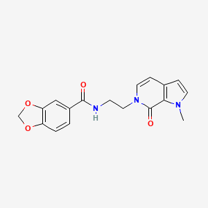 molecular formula C18H17N3O4 B2373144 N-(2-(1-methyl-7-oxo-1H-pyrrolo[2,3-c]pyridin-6(7H)-yl)ethyl)benzo[d][1,3]dioxole-5-carboxamide CAS No. 2034459-85-1