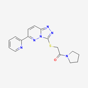 molecular formula C16H16N6OS B2373643 2-[(6-Pyridin-2-yl-[1,2,4]triazolo[4,3-b]pyridazin-3-yl)sulfanyl]-1-pyrrolidin-1-ylethanone CAS No. 894055-15-3