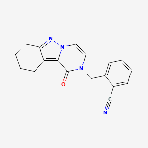 molecular formula C18H16N4O B2373861 2-[(1-oxo-7,8,9,10-tetrahydropyrazino[1,2-b]indazol-2(1H)-yl)methyl]benzonitrile CAS No. 1775529-42-4