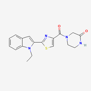 molecular formula C18H18N4O2S B2373911 4-(2-(1-乙基-1H-吲哚-2-基)噻唑-4-羰基)哌嗪-2-酮 CAS No. 1171903-44-8