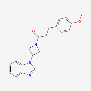 molecular formula C20H21N3O2 B2374107 1-[3-(Benzimidazol-1-yl)azetidin-1-yl]-3-(4-methoxyphenyl)propan-1-one CAS No. 2380179-57-5